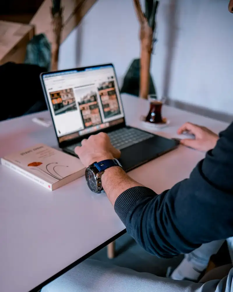 Sitio Web con Tienda Online